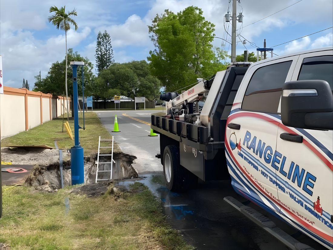 Line Stopping Procedure for Large-Diameter Water Mains
